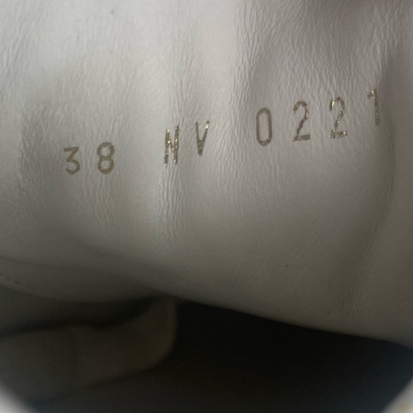 Louis Vuitton Embossed Sneakers - Picture 3 of 3
